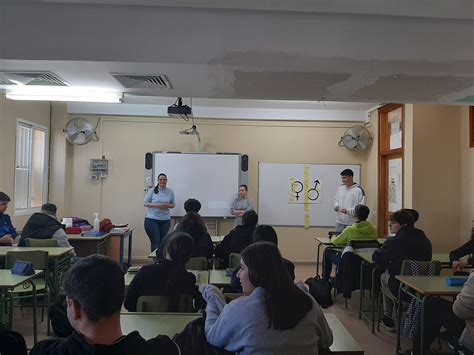 TALLER DE PROMOCIÓN DE LA SALUD EN EL IES RAMÓN Y CAJAL