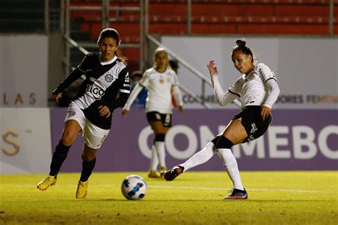 Corinthians Feminino Busca Manter Invencibilidade Contra Equipes