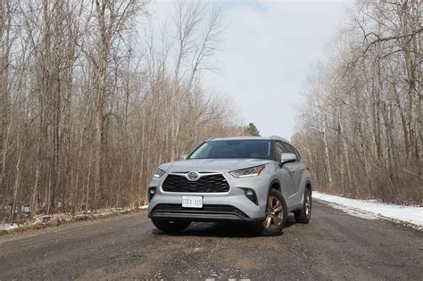 Driving By Numbers Canada S 10 Best Selling Suvs In 2022 S Q1 Driving