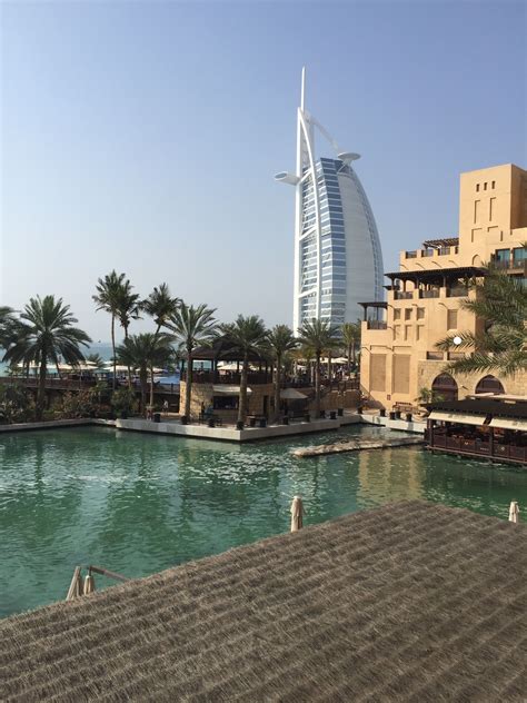 Burj Al Arab, the World's most luxurious hotel / l'hôtel, le plus