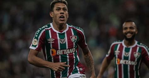 Matheus Martins Se Consolida Em Ano Que Pode Ser Hist Rico Para O