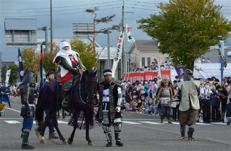 上越市の中川幹太市長が上杉謙信公役に、「第97回謙信公祭」（謙信公祭協賛会主催）の出陣行列が3年ぶり開催 新潟県内のニュース