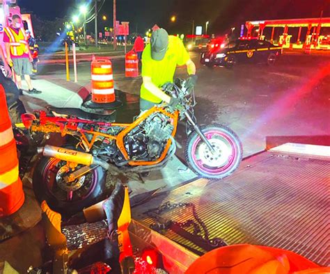 Roundabout accident injures motorcyclist | News, Sports, Jobs - Observer Today