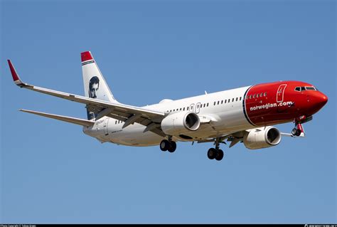 LN ENP Norwegian Air Shuttle AOC Boeing 737 8JP WL Photo By Tobias