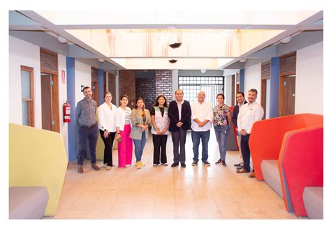 Rector De La Universidad Norbert Wiener Y Directores De Salud Visitaron