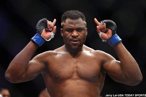 Francis Ngannou, Height , Girlfriend, Age, Weight & Records | Sportitnow