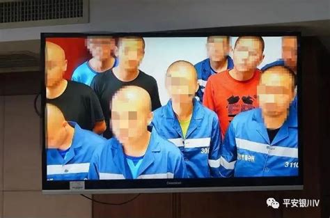 最高获刑17年6个月！万小龙等12人涉恶案二审公开宣判澎湃号·政务澎湃新闻 The Paper