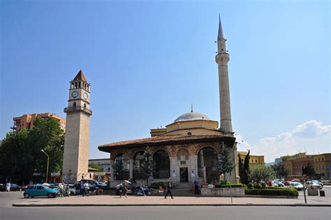 Visit Et Hem Bey Mosque Mosque Cities In Albania Albania