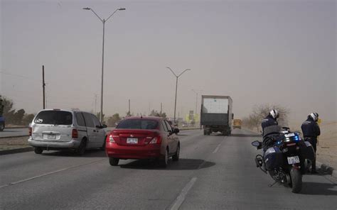 Seguridad Vial Llama A Tomar Precauciones Al Manejar Por Los Fuertes