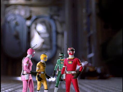 Honey, I Shrunk the Rangers, Part II – Ranger Retrocenter