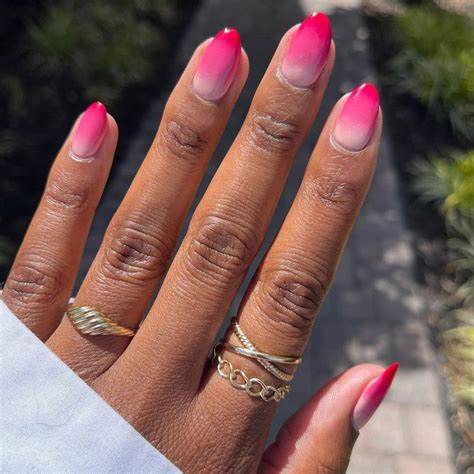 The Blurry Airbrush Nails Trend Is Officially The New Way To Ombré