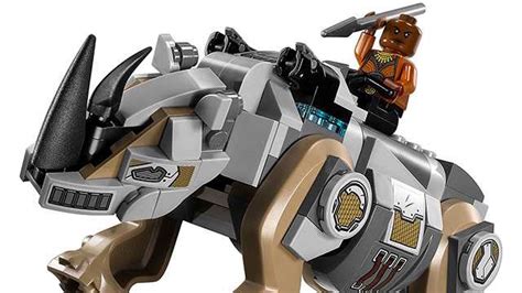 BLACK PANTHER: Check Out Our LEGO "Rhino Face-Off By The Mine" Set ...