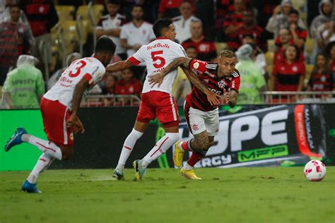 Veja A Prov Vel Escala O Do Flamengo Para O Jogo Contra O Coritiba