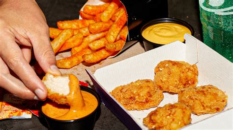 Taco Bell Is Testing Chicken Nuggets The Real Kind This Time