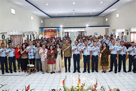 Danlanud Sam Ratulangi Momentum Natal Perkokoh Semangat Solidaritas