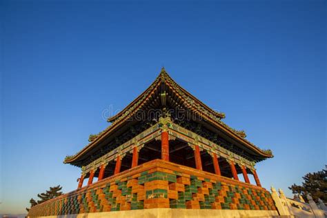 Pavilion In Jingshan Park Beijing Stock Photo Image Of Cityscape