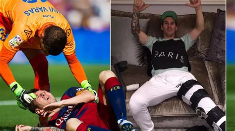 Barcelona Star Lionel Messi Gives Thumbs Up As He Continues Knee Injury