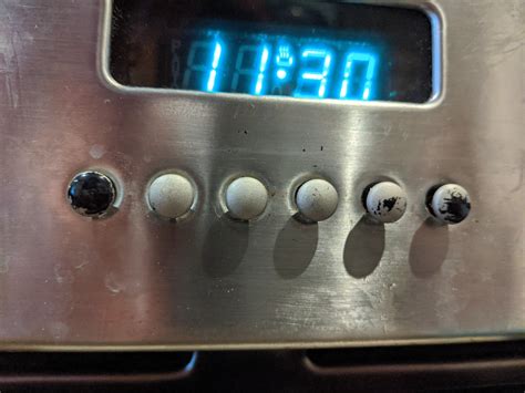 Oven Hotpoint Y56x Timer Buttons Are Scuffed But Work Fine Any Advice Rfixit