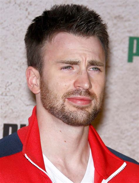 How to Get a Chris Evans Beard The Right Way – Hairstyle Camp