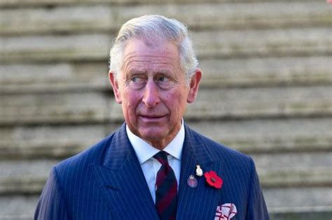 Prince Charles Orders 350 Holdalls As Christmas Ts