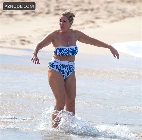 Claire Sweeney Sexy Spotted Showing Off Her Attractive Bikini Body In Barbados Beach AZNude