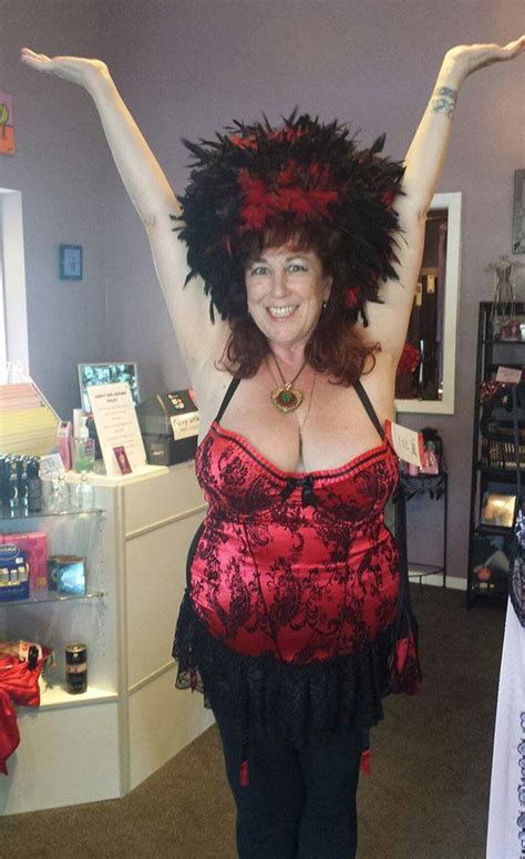 Tw Pornstars Annie Sprinkle Twitter In A Nice Corset I Got