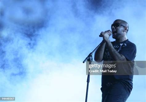 Vishal Dadlani Photos and Premium High Res Pictures - Getty Images