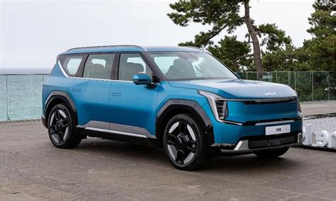 Kia Ev9 Set For India Launch In 2024 Electric Suv Has A Range Of Up To 541 Km