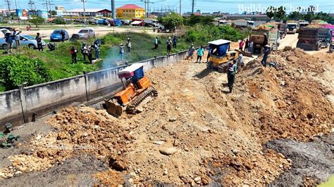 Incredible Bulldozer Stuck Recovery By Dump Truck And Bulldozer