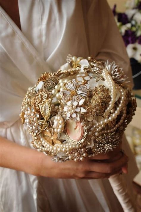 Brooch Bouquets - Brooch Bouquet #2065986 - Weddbook