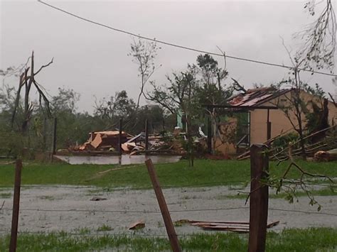 Tornado En Cordillera Caus La Muerte De Una Mujer Y Varios Destrozos