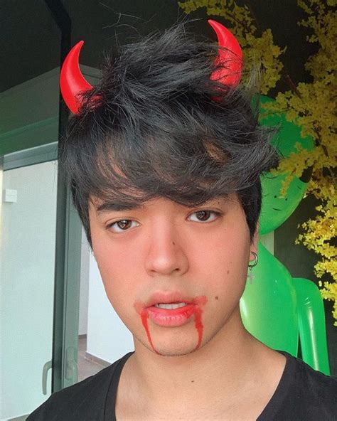 Matheus Morimura Jordão On Instagram “uma Fantasia Comportada Juro 😈 Carnaval Carnaval2019