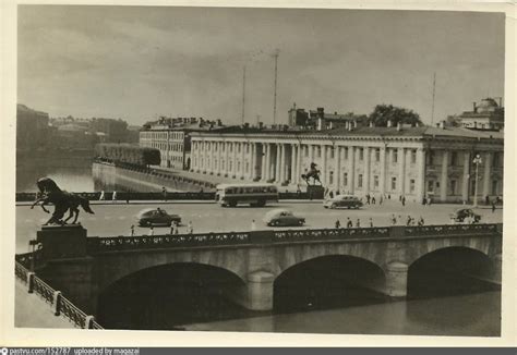 Аничков мост