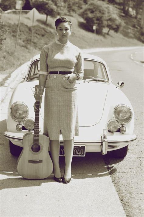 Hot Sexy Mara Hruby Bikini Pics