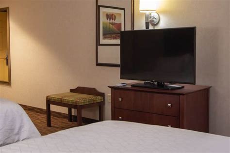 Holiday Inn Express Yreka Shasta Area an IHG Hotel Yreka | Bookonline.com