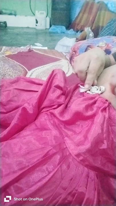 Satin Salwar Handjob Handjob In Saree Satin Lover Gay Amateur Porn