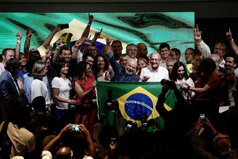 Governo Lula deve ter 40 mais ministérios para acomodar aliados veja