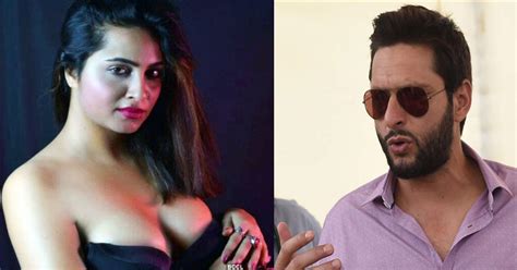 Arshi Khan Clears Air Over Her Tweet About Having Sex With Shahid Afridi Tv Times Of India