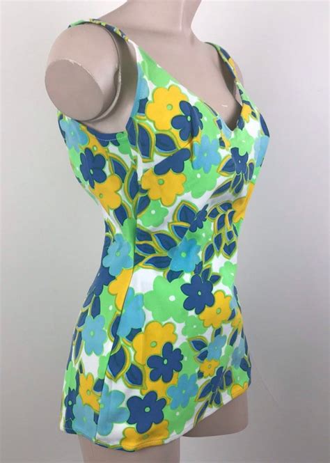 Vintage 50s 60s Floral Pin Up Swimsuit Bathing Suit Gem