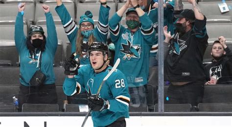 Meier Makes Sharks History Scoring A Franchise Record Five Goals In Rout Of Kings