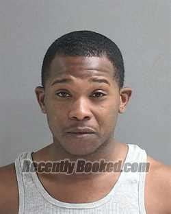 Recent Booking Mugshot For Tekeavias L Byrd In Volusia County Florida