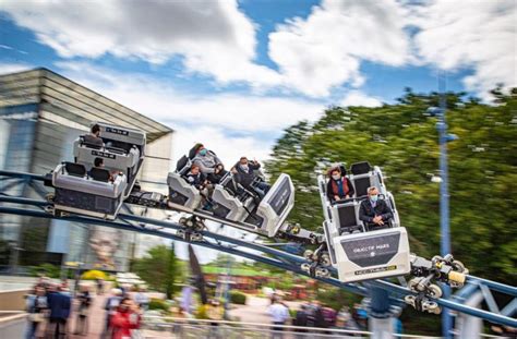 Futuroscope R Ouverture Du Grand Huit Objectif Mars Les Parcs D