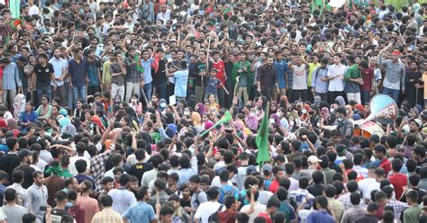 কোটা সংস্কার আন্দোলন আরও বিভিন্ন জেলায় বিক্ষোভ সড়ক অবরোধ