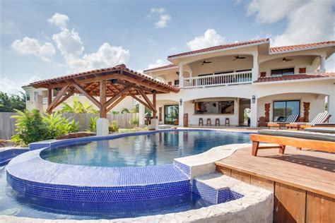 Villa Groovy Gecko Belize Star Vacation Home