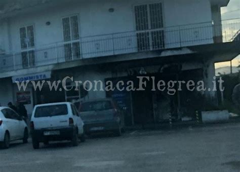 Pozzuoli Incendio Devasta Centro Scommesse A Licola Cronaca Flegrea