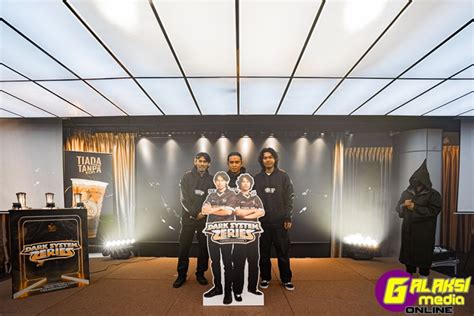 semasa kopi saigon memperkenalkan dark system series kolaborasi