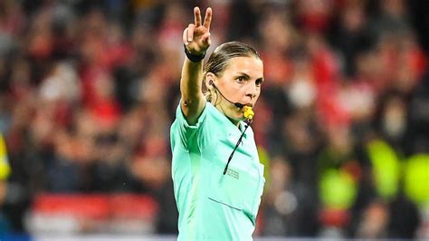 Qatar Female Referees Will Whistle For The First Time In The Men