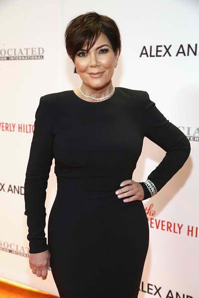 Kris Jenner Photoshopped New Gym Selfie On Instagram Momager Accused Of ‘deceiving Fans Ibtimes