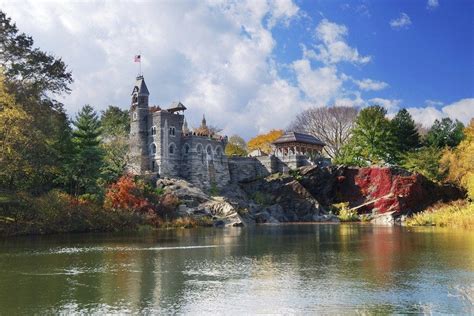 10 Beautiful American Castles: Arts & Culture Photo Gallery by 10Best.com