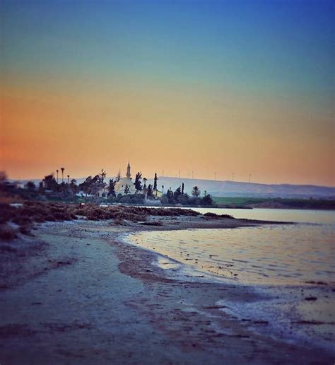 Larnaca Salt Lake - Traviewler